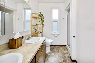 4040 Kenthorpe Way, West Linn, OR 97068 - Photo 29