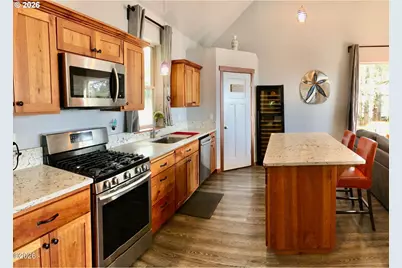 15 Shell St, Yachats, OR 97498 - Photo 17