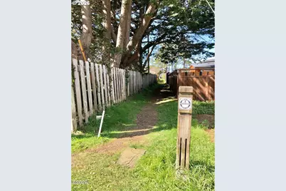 15 Shell St, Yachats, OR 97498 - Photo 43