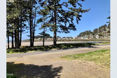 15 Shell St, Yachats, OR 97498 - Photo 45