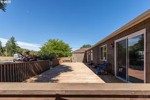 76521 Delena Mayger Rd, Rainier, OR 97048 - Photo 15