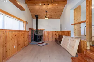 76521 Delena Mayger Rd, Rainier, OR 97048 - Photo 9