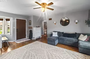 735 NW 10th St, Pendleton, OR 97801 - Photo 7