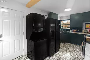 735 NW 10th St, Pendleton, OR 97801 - Photo 15