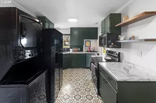 735 NW 10th St, Pendleton, OR 97801 - Photo 11