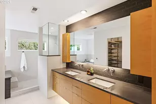 302 NW Albemarle Terrace, Portland, OR 97210 - Photo 17