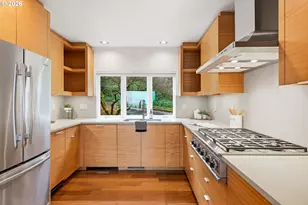 302 NW Albemarle Terrace, Portland, OR 97210 - Photo 9