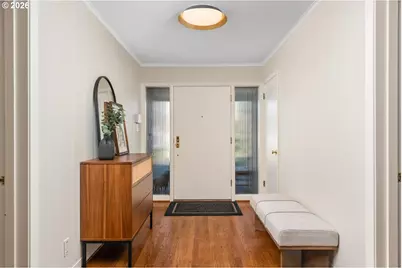 7550 SW Laurel St, Portland, OR 97225 - Photo 5