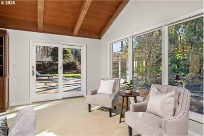 7550 SW Laurel St, Portland, OR 97225 - Photo 7