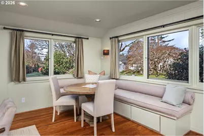 7550 SW Laurel St, Portland, OR 97225 - Photo 19