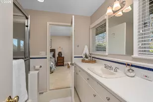 7550 SW Laurel St, Portland, OR 97225 - Photo 27