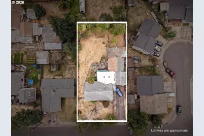 246 S 34th St, Springfield, OR 97478 - Photo 7