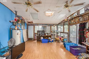 246 S 34th St, Springfield, OR 97478 - Photo 19