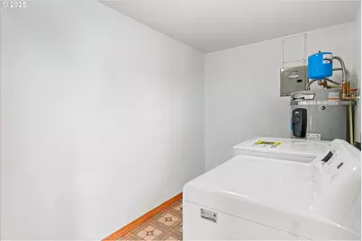 1515 NE Meyers Ln, Corbett, OR 97019 - Photo 27