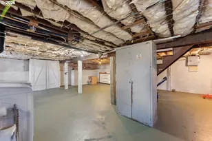 7834 N Wabash Ave, Portland, OR 97217 - Photo 27