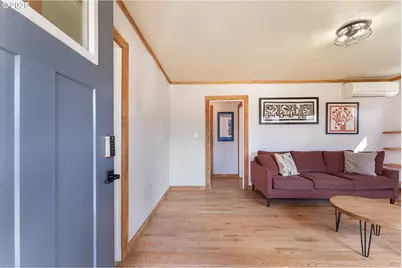 7834 N Wabash Ave, Portland, OR 97217 - Photo 5