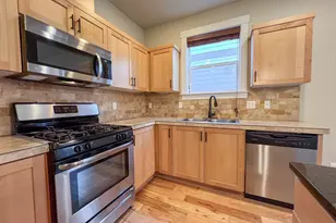 386 SW 203rd Terrace, Beaverton, OR 97006 - Photo 5