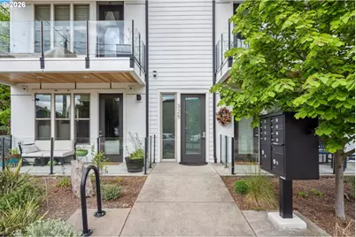 325 N Emerson St, Portland, OR 97217 - Photo 3