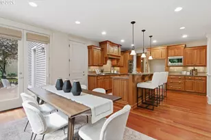 15846 Allison Pl, Lake Oswego, OR 97035 - Photo 11
