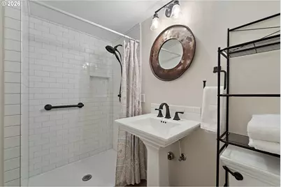 2613 NE 59th Ave, Portland, OR 97213 - Photo 35