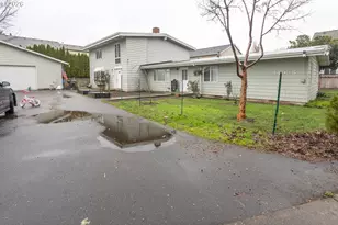 34035 SE Elm St, Scappoose, OR 97056 - Photo 1