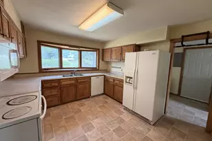 1073 W Fillmore St, Burns, OR 97720 - Photo 7