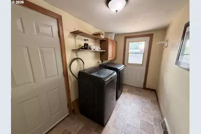 1073 W Fillmore St, Burns, OR 97720 - Photo 15