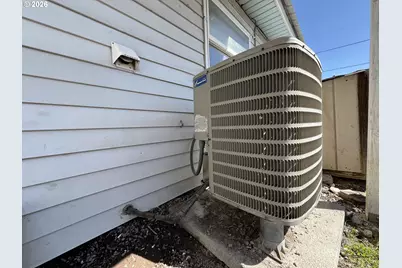 1073 W Fillmore St, Burns, OR 97720 - Photo 19
