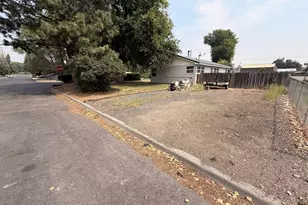 1073 W Fillmore St, Burns, OR 97720 - Photo 29