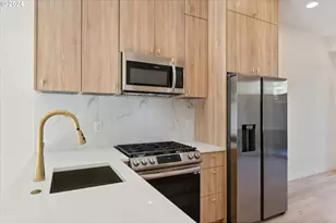 813 N Failing St, Portland, OR 97227 - Photo 19