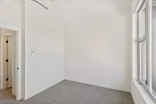 813 N Failing St, Portland, OR 97227 - Photo 25