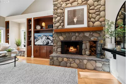 60726 Golf Village Loop, Bend, OR 97702 - Photo 9