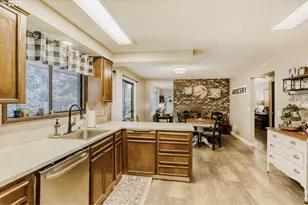 6895 S Gurney Ln, Canby, OR 97013 - Photo 11