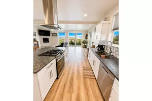 1901 NE Camas Ln, Madras, OR 97741 - Photo 5