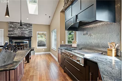 2260 Ibsen Ave, Cottage Grove, OR 97424 - Photo 13