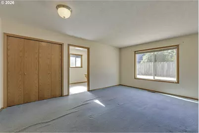 668 NE Maryann Ct, Hillsboro, OR 97124 - Photo 19