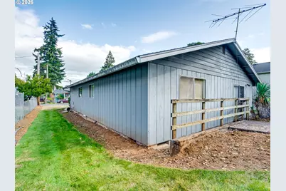 357 N 1st St, Saint Helens, OR 97051 - Photo 31