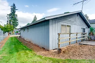 357 N 1st St, Saint Helens, OR 97051 - Photo 31