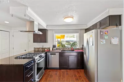 1170 Cal Young Rd, Eugene, OR 97401 - Photo 17