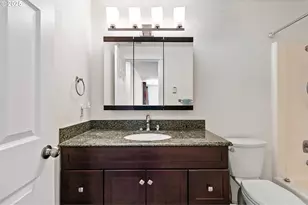 1170 Cal Young Rd, Eugene, OR 97401 - Photo 13