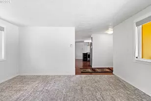 1170 Cal Young Rd, Eugene, OR 97401 - Photo 21