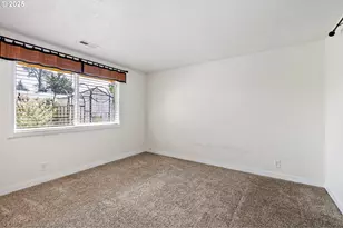 1170 Cal Young Rd, Eugene, OR 97401 - Photo 11