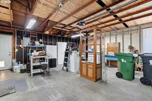 1170 Cal Young Rd, Eugene, OR 97401 - Photo 15