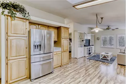 32460 SE Valentine Ln, Eagle Creek, OR 97022 - Photo 11