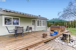 32460 SE Valentine Ln, Eagle Creek, OR 97022 - Photo 5