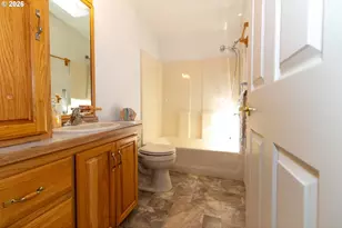 499 Sherwood Loop, Florence, OR 97439 - Photo 33