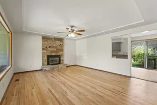 10336 NE Russell Ct, Portland, OR 97220 - Photo 9