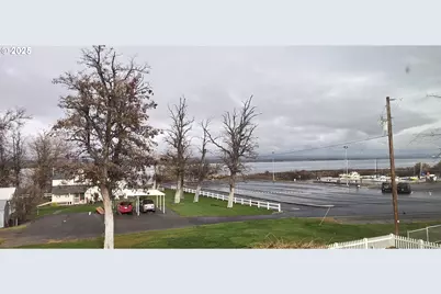 445 NE Seventh St, Irrigon, OR 97844 - Photo 23