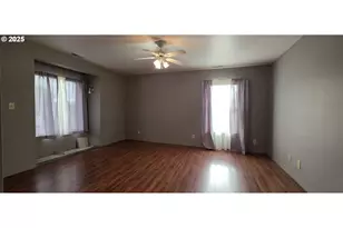 445 NE Seventh St, Irrigon, OR 97844 - Photo 17