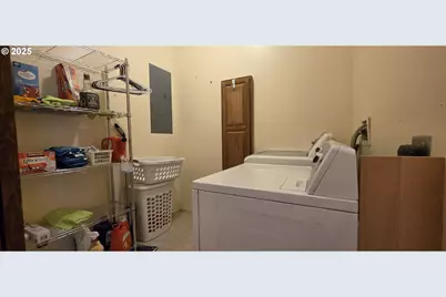 445 NE Seventh St, Irrigon, OR 97844 - Photo 9